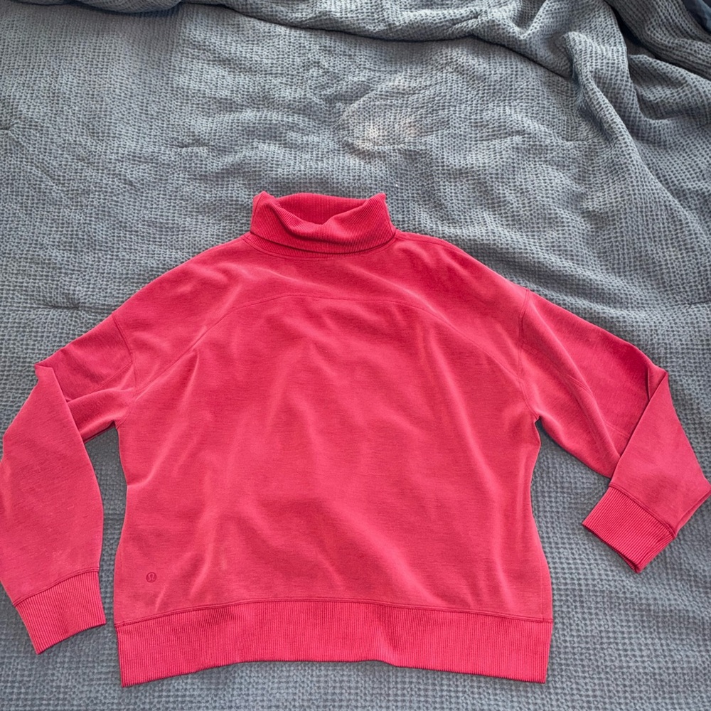 Lululemon Softstreme Turtle Neck